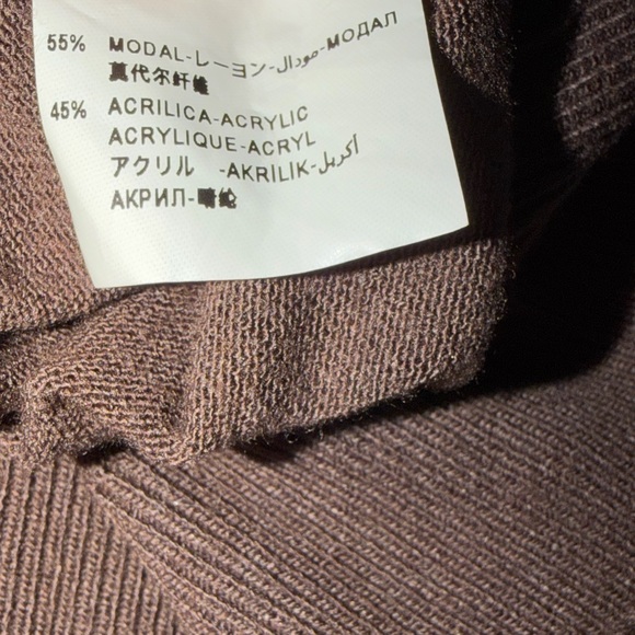 United Colors of Benneton, Chocolate Cardigan, Euro Large - Picture 6 of 6